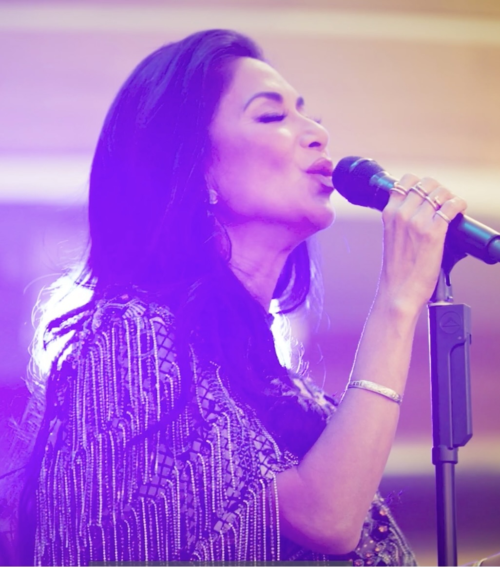 Arvia's Beachside Naming Ceremony Stepping Stone